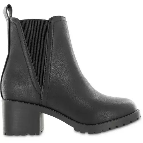 LIttle Pratt-a Boot