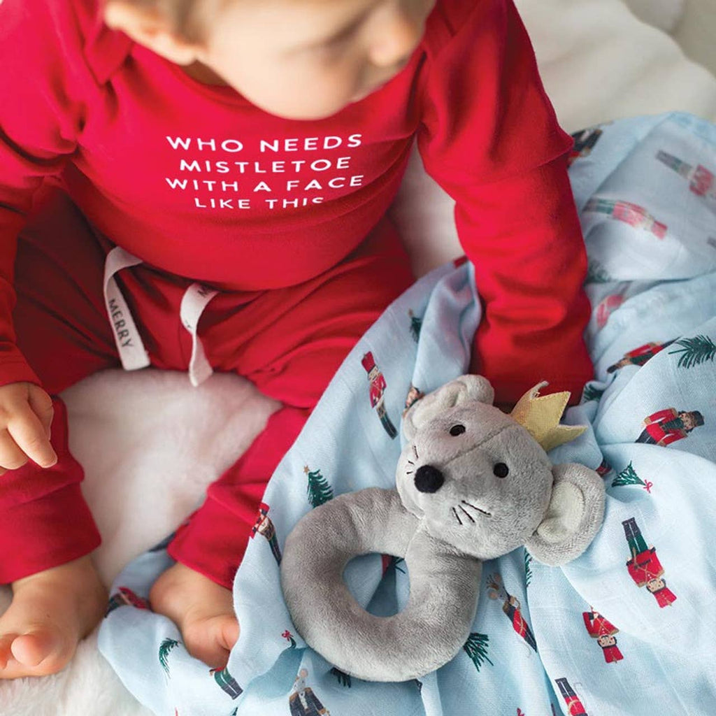 Long Sleeve Snapshirt - Mistletoe: Machine Wash Cold. Tumble Dry Low. / 95% Cotton 5% Spandex / 3-6M
