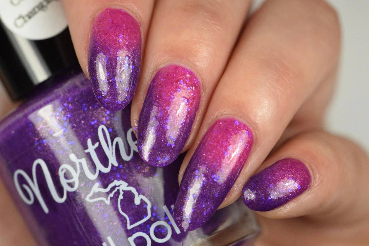 Poolside Paradise ~  Nail Polish Mood Color Changing Vegan